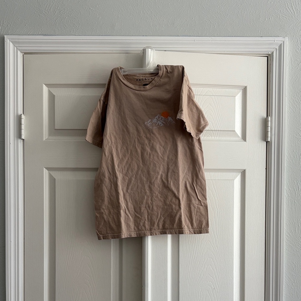 PacSun Tan Mountain Graphic Tee